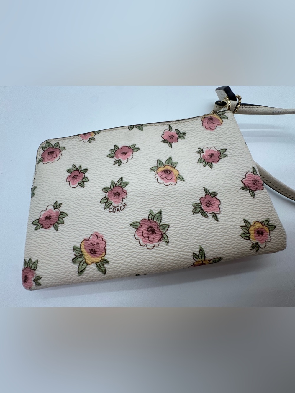 Coach Cream Floral Leather Wristlet with Pink Accents - Picture 5 of 9